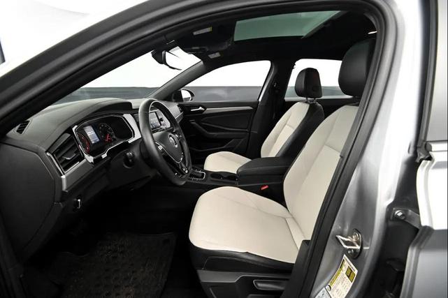 Photo of 2021 Pyrite Silver Metallic Volkswagen Jetta