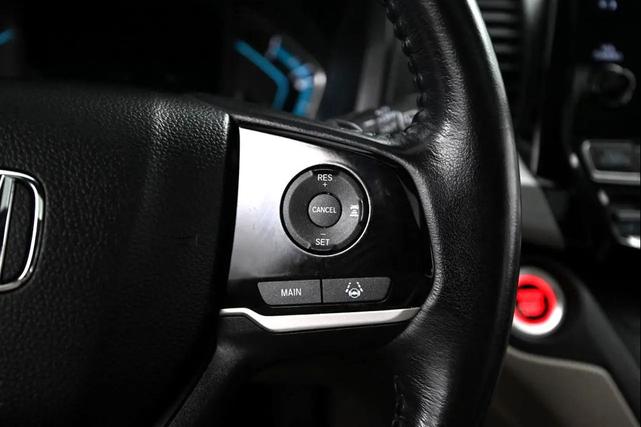 Photo of 2019 White Diamond Pearl Honda Odyssey