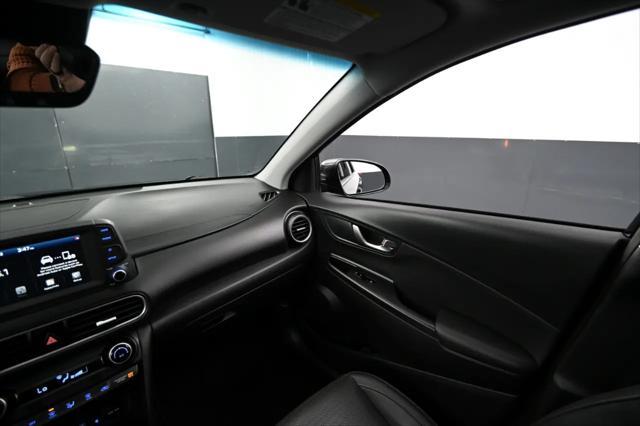 Photo of 2020 Ultra Black Hyundai KONA