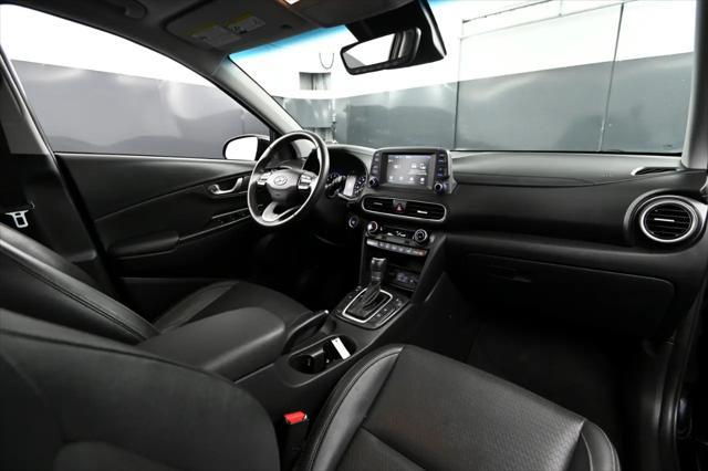 Photo of 2020 Ultra Black Hyundai KONA