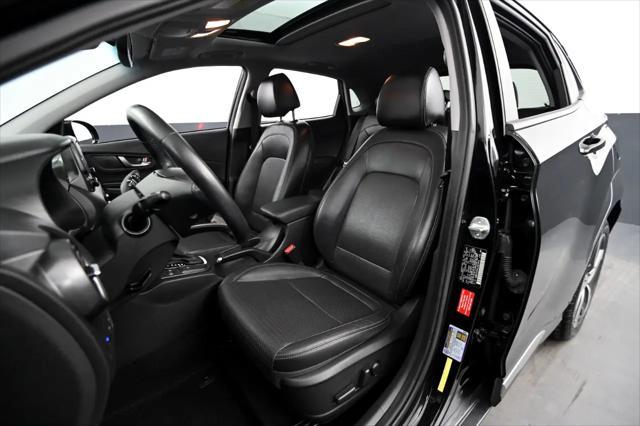 Photo of 2020 Ultra Black Hyundai KONA
