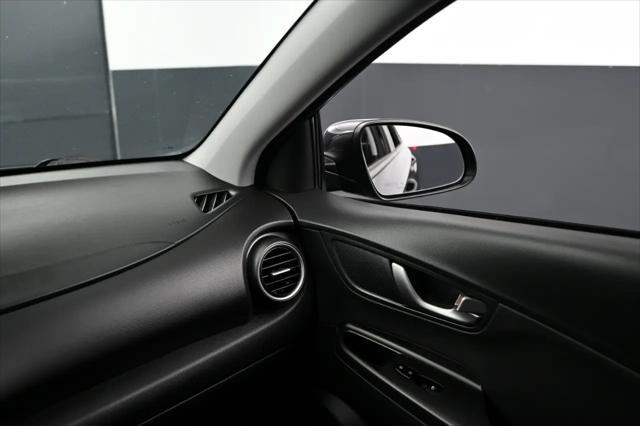 Photo of 2020 Ultra Black Hyundai KONA