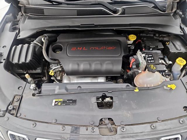 Photo of 2018 Gray Jeep Compass