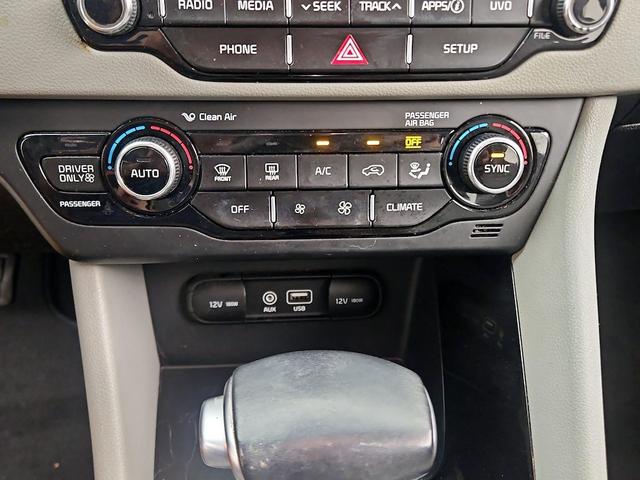 Photo of 2018 Blue Kia Niro Plug-In Hybrid