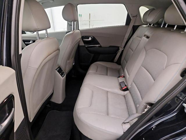 Photo of 2018 Blue Kia Niro Plug-In Hybrid