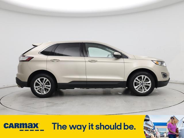 Photo of 2017 Tan Ford Edge