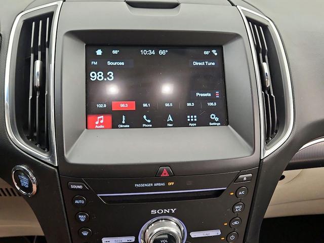 Photo of 2017 Tan Ford Edge