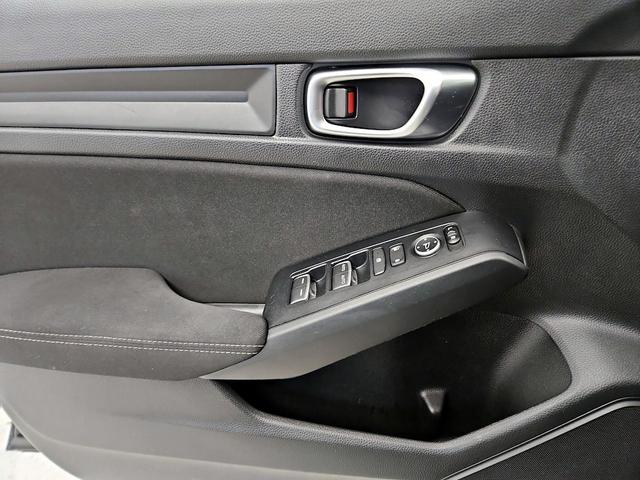 Photo of 2022 Black Honda Civic
