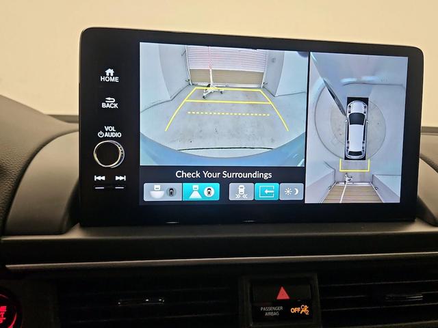 Photo of 2025 Blue Honda Pilot