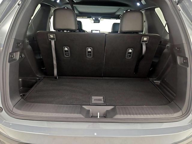 Photo of 2025 Blue Honda Pilot