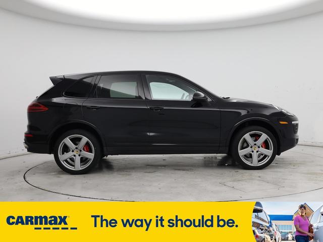 Photo of 2018 Black Porsche Cayenne