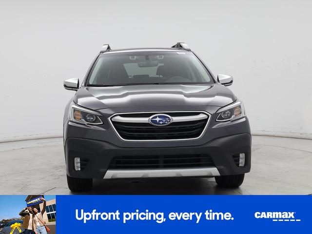 Photo of 2022 Gray Subaru Outback