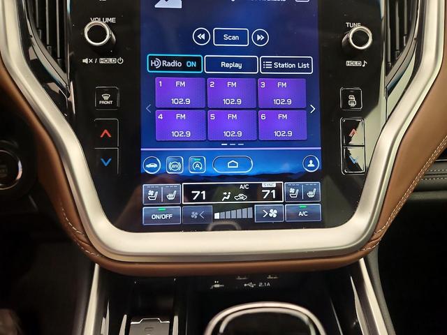 Photo of 2022 Gray Subaru Outback