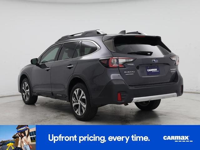 Photo of 2022 Gray Subaru Outback