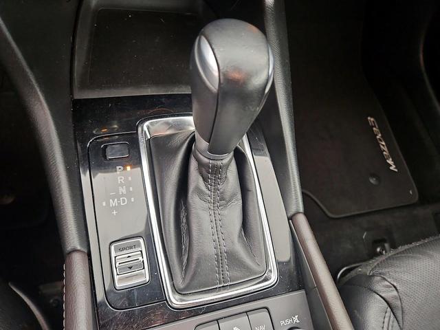 Photo of 2018 Red Mazda Mazda3