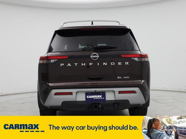 Photo of 2022 Brown Nissan Pathfinder