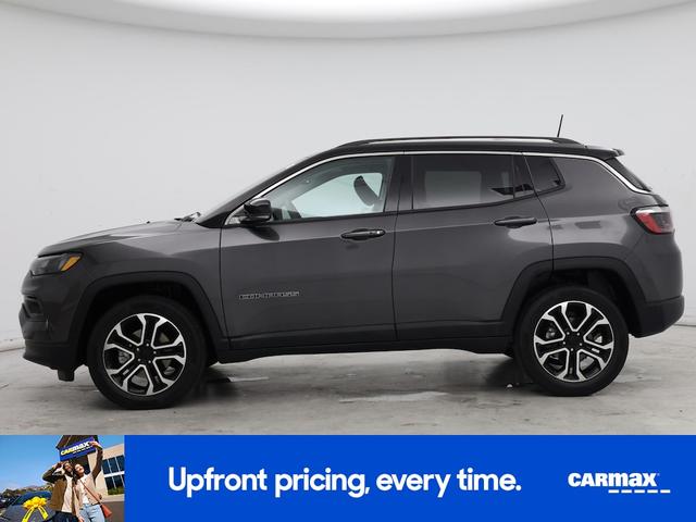 Photo of 2022 Gray Jeep Compass