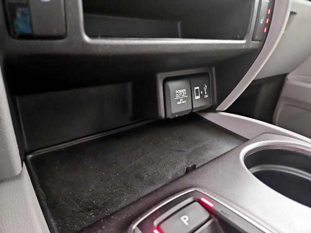 Photo of 2023 Gray Honda Ridgeline