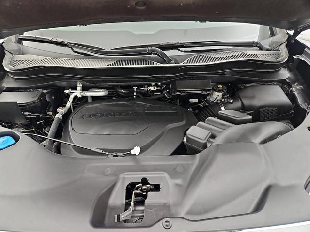 Photo of 2023 Gray Honda Ridgeline