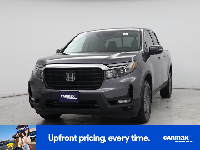 Photo of 2023 Gray Honda Ridgeline