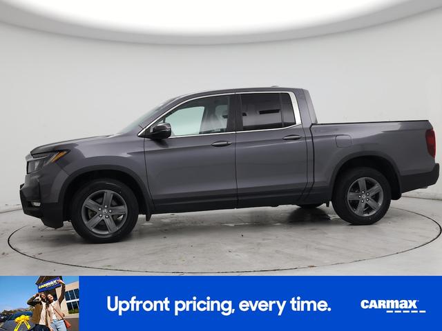 Photo of 2023 Gray Honda Ridgeline