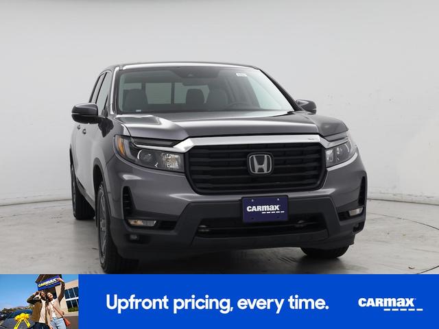 Photo of 2023 Gray Honda Ridgeline