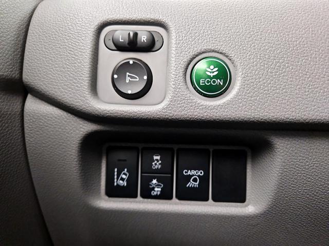 Photo of 2023 Gray Honda Ridgeline