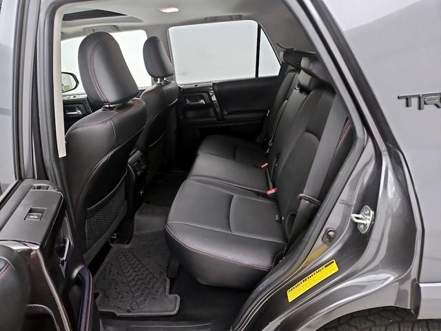 Photo of 2022 Gray Toyota 4Runner