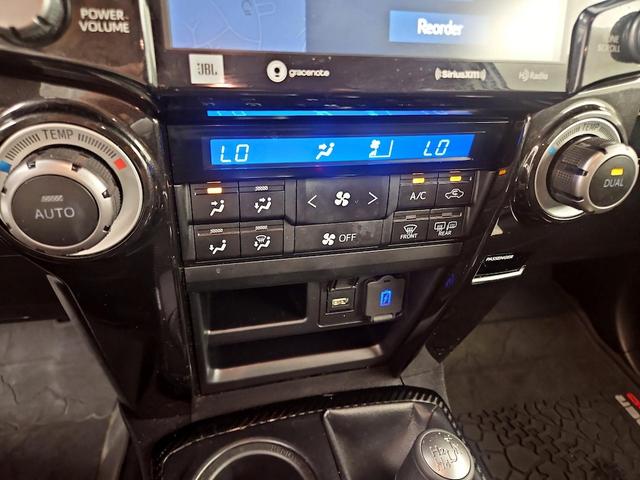 Photo of 2022 Gray Toyota 4Runner