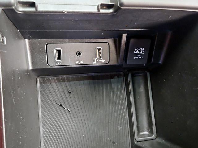 Photo of 2022 Gray Acura TLX