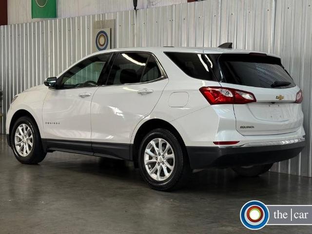 Photo of 2018 Summit White Chevrolet Equinox