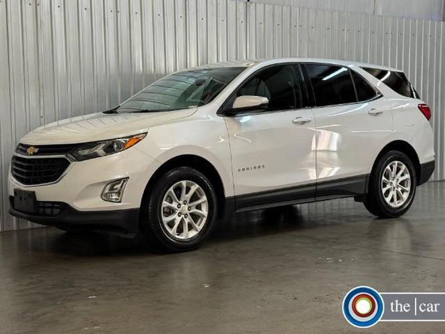 Photo of 2018 Summit White Chevrolet Equinox