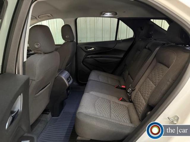 Photo of 2018 Summit White Chevrolet Equinox