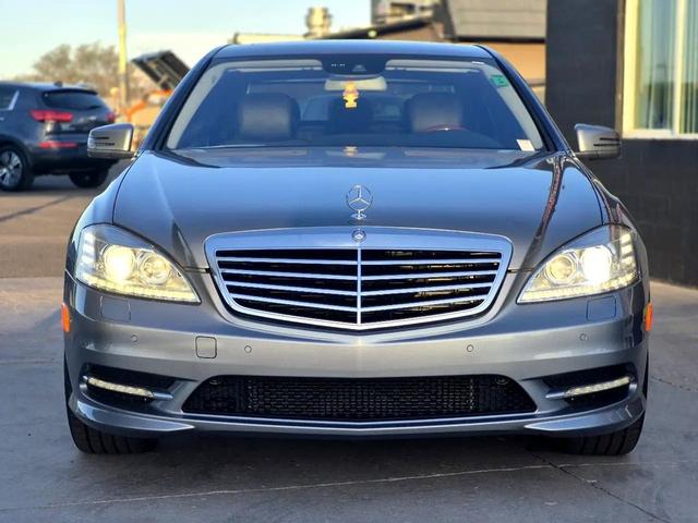 Photo of 2012 Andorite Gray Metallic Mercedes-Benz S-Class