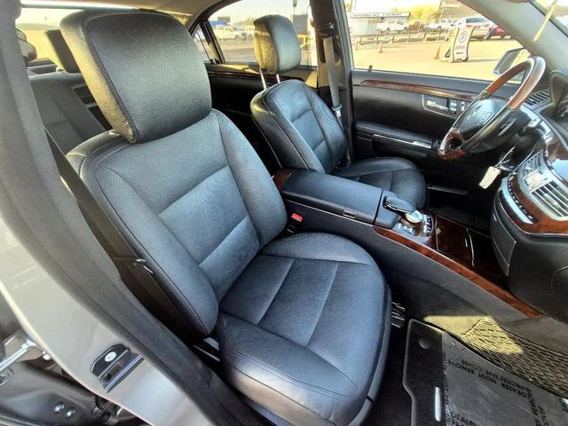 Photo of 2012 Andorite Gray Metallic Mercedes-Benz S-Class