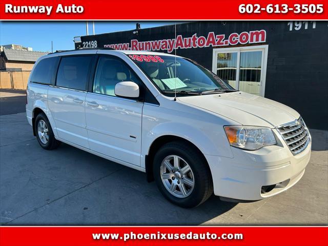 2008 Chrysler Town & Country