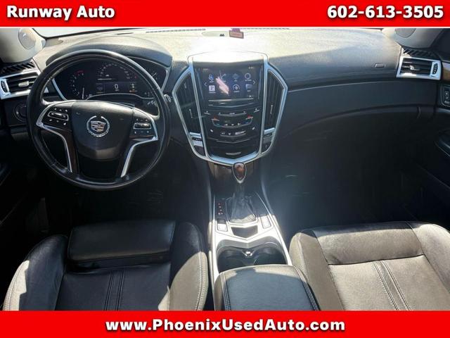 Photo of 2016 Graphite Metallic Cadillac SRX