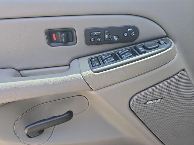 Photo of 2005 Silver Birch Metallic GMC Yukon XL