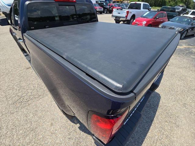 Photo of 2018 Centennial Blue Metallic Chevrolet Colorado