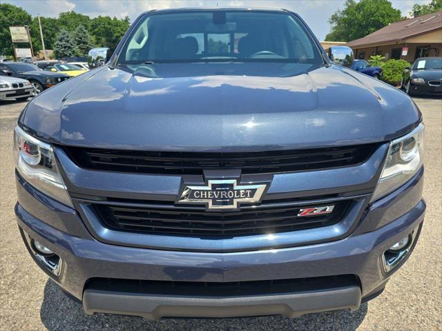 Photo of 2018 Centennial Blue Metallic Chevrolet Colorado