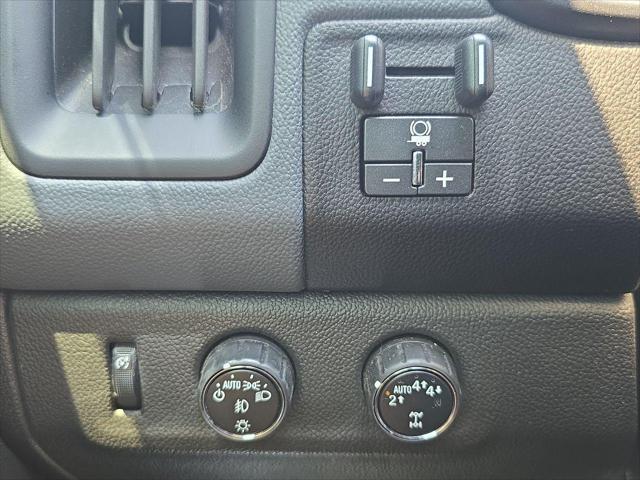 Photo of 2018 Centennial Blue Metallic Chevrolet Colorado