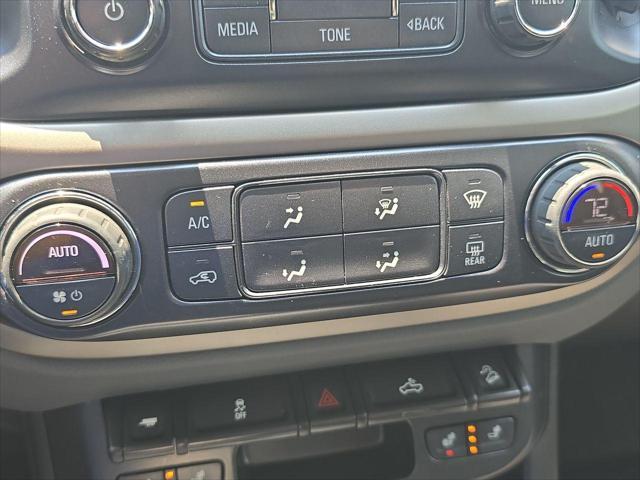 Photo of 2018 Centennial Blue Metallic Chevrolet Colorado