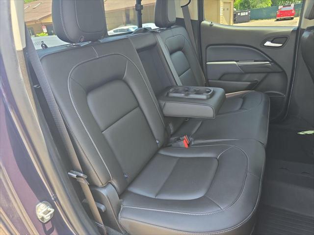 Photo of 2018 Centennial Blue Metallic Chevrolet Colorado
