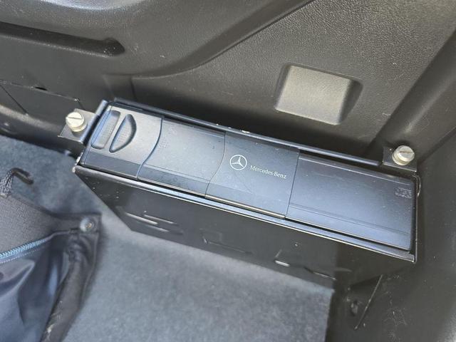 Photo of 2004 Pewter Metallic Mercedes-Benz SLK-Class