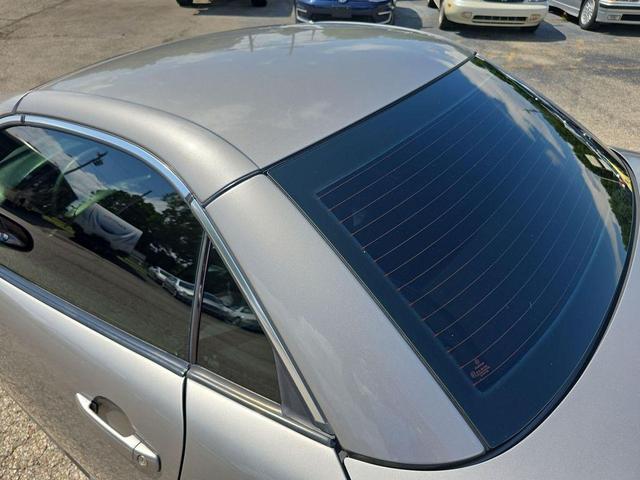 Photo of 2004 Pewter Metallic Mercedes-Benz SLK-Class