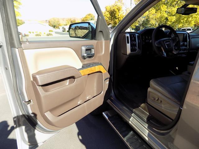 Photo of 2017 Pepperdust Metallic GMC Sierra 1500
