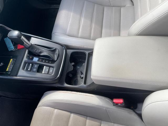 Photo of 2023 Crystal Black Pearl Honda CR-V