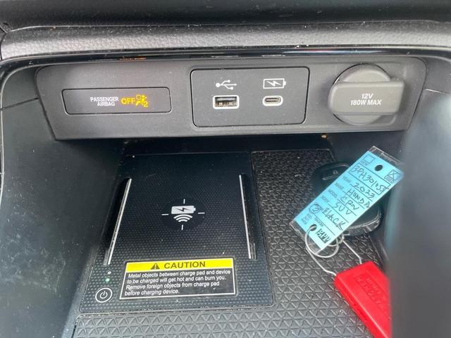 Photo of 2023 Crystal Black Pearl Honda CR-V