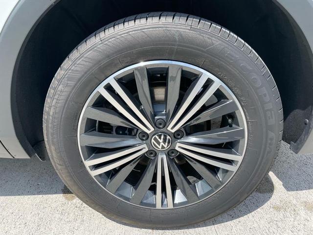 Photo of 2024 Pure White Volkswagen Tiguan