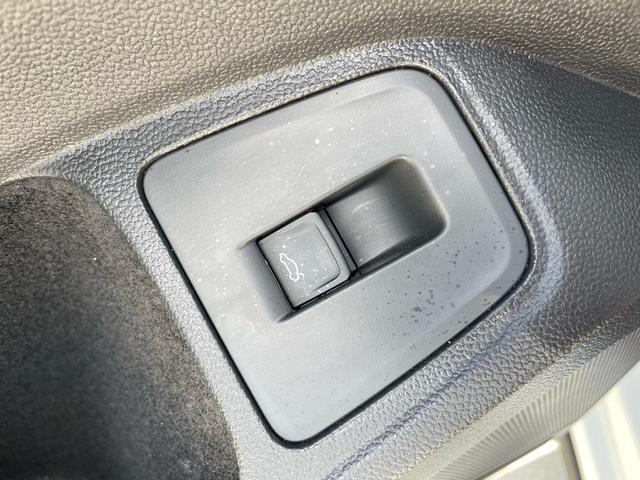 Photo of 2024 Pure White Volkswagen Tiguan